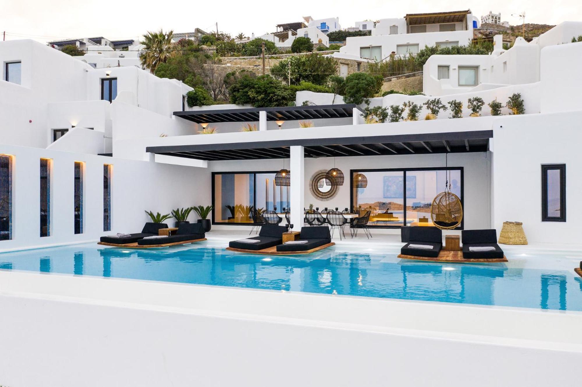 Villa Psarou Black Mykonos Town